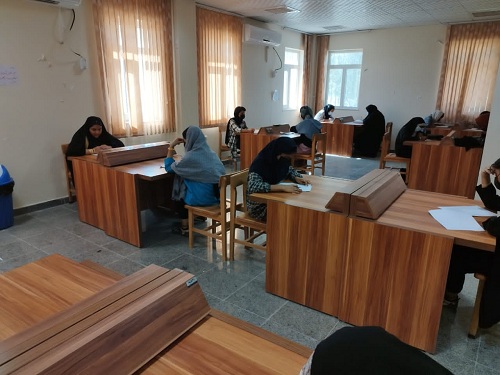 سالن مطالعه خواهران